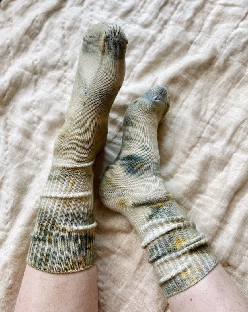 Bamboo Socks in Lichen