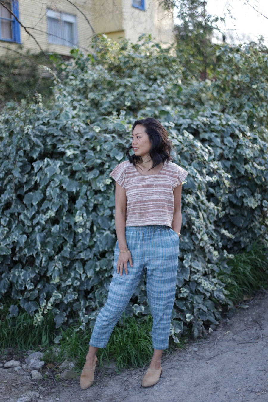 Lila Pant in Agave